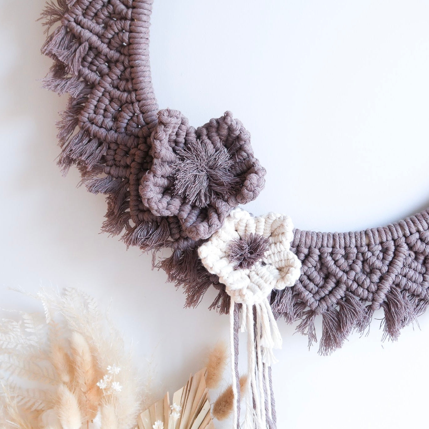 Macrame Floral Mandala Wreath | Hand Woven - Mauve