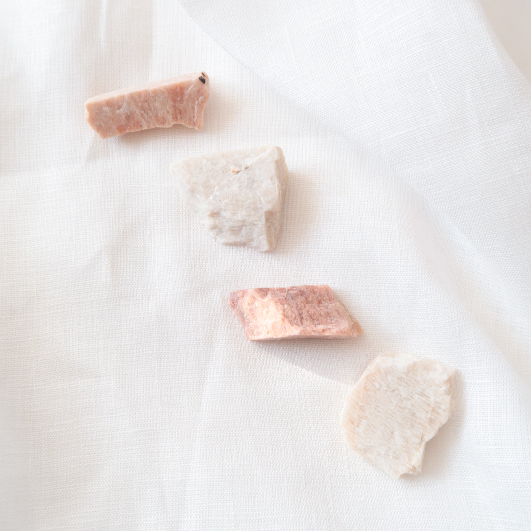 Pink Moonstone | Rough