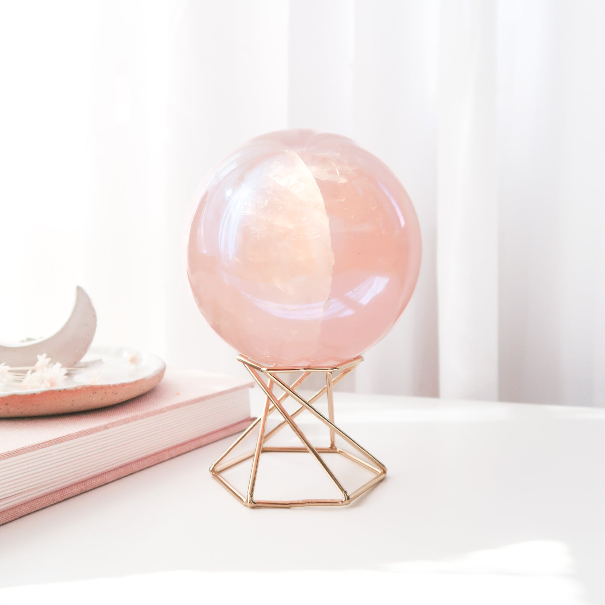 Crystal Sphere Stand