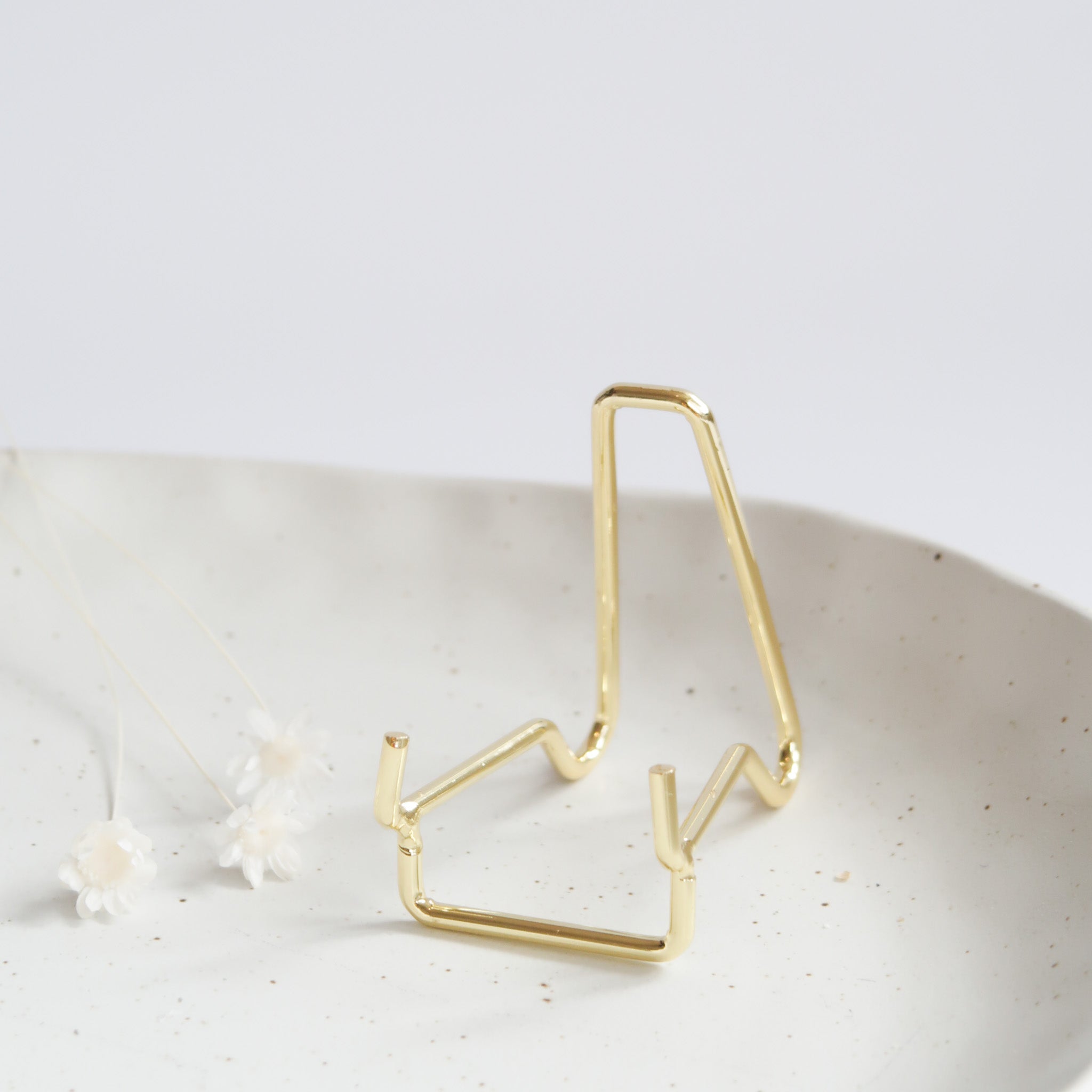Small Gold Metal Crystal Display Stand