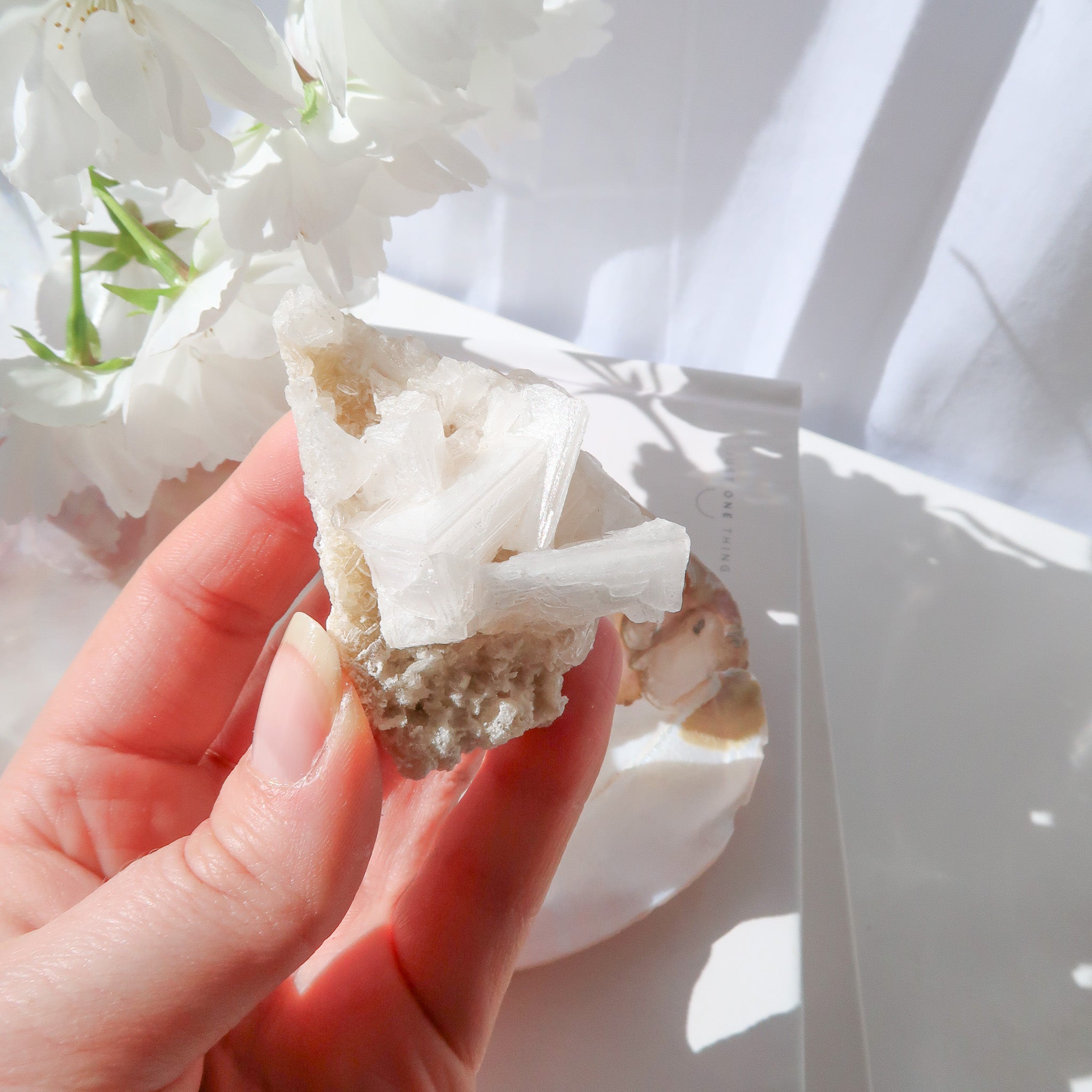 Halite Cluster | White